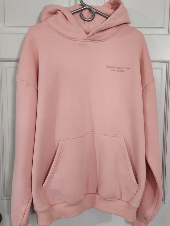 Comfrt Tops - Comfort Collection Pastel Coral Oversized Hoodie Fall Fashion Campfire Wear Med.